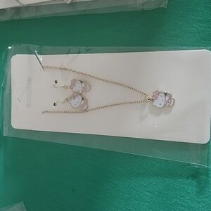 Hello kitty  necklace set